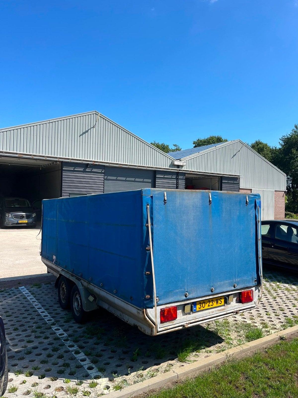 Robuuste aanhanger met huif - Ideaal voor transport, Auto diversen, Aanhangers en Bagagewagens, Ophalen of Verzenden, Gebruikt