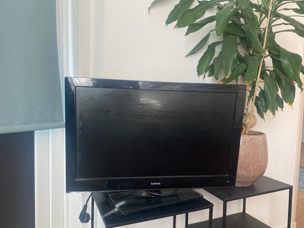Lenco TV met ingebouwde DVD-speler, Gebruikt, 50 Hz, 40 tot 60 cm, Ophalen
