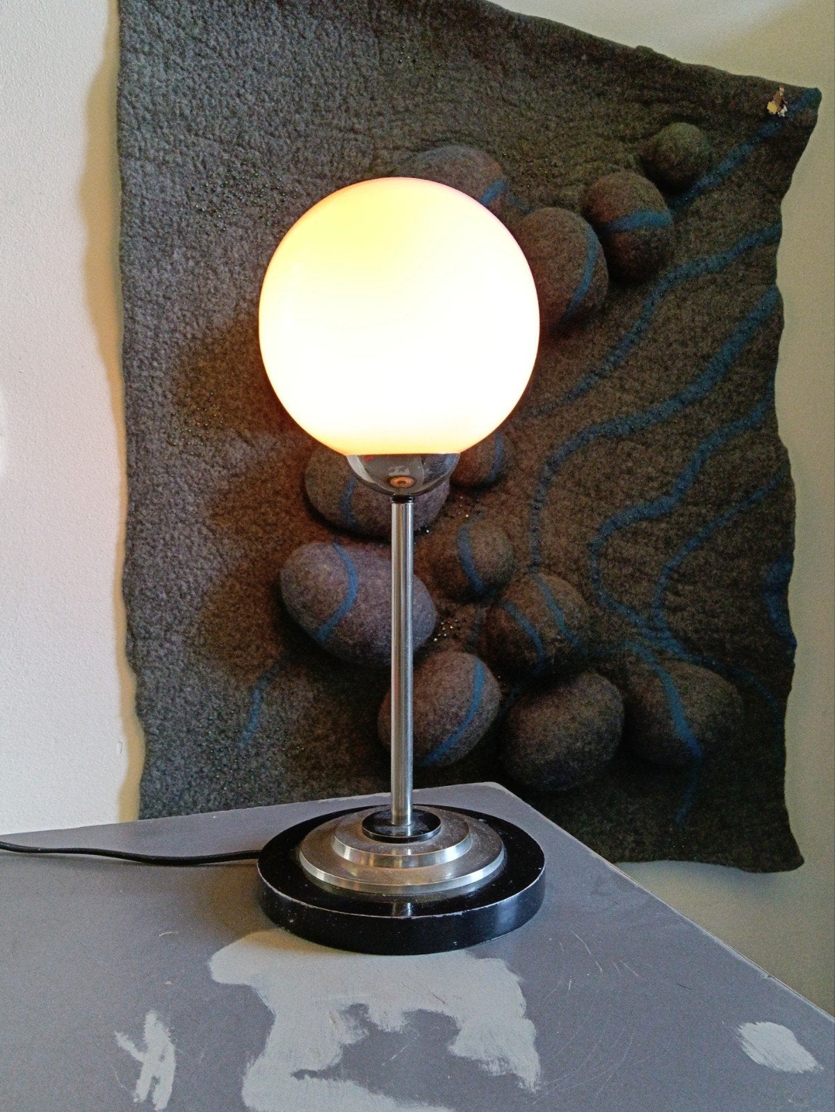 Modernist tafellamp  1930, Huis en Inrichting, Lampen | Tafellampen, Ophalen, Hout
