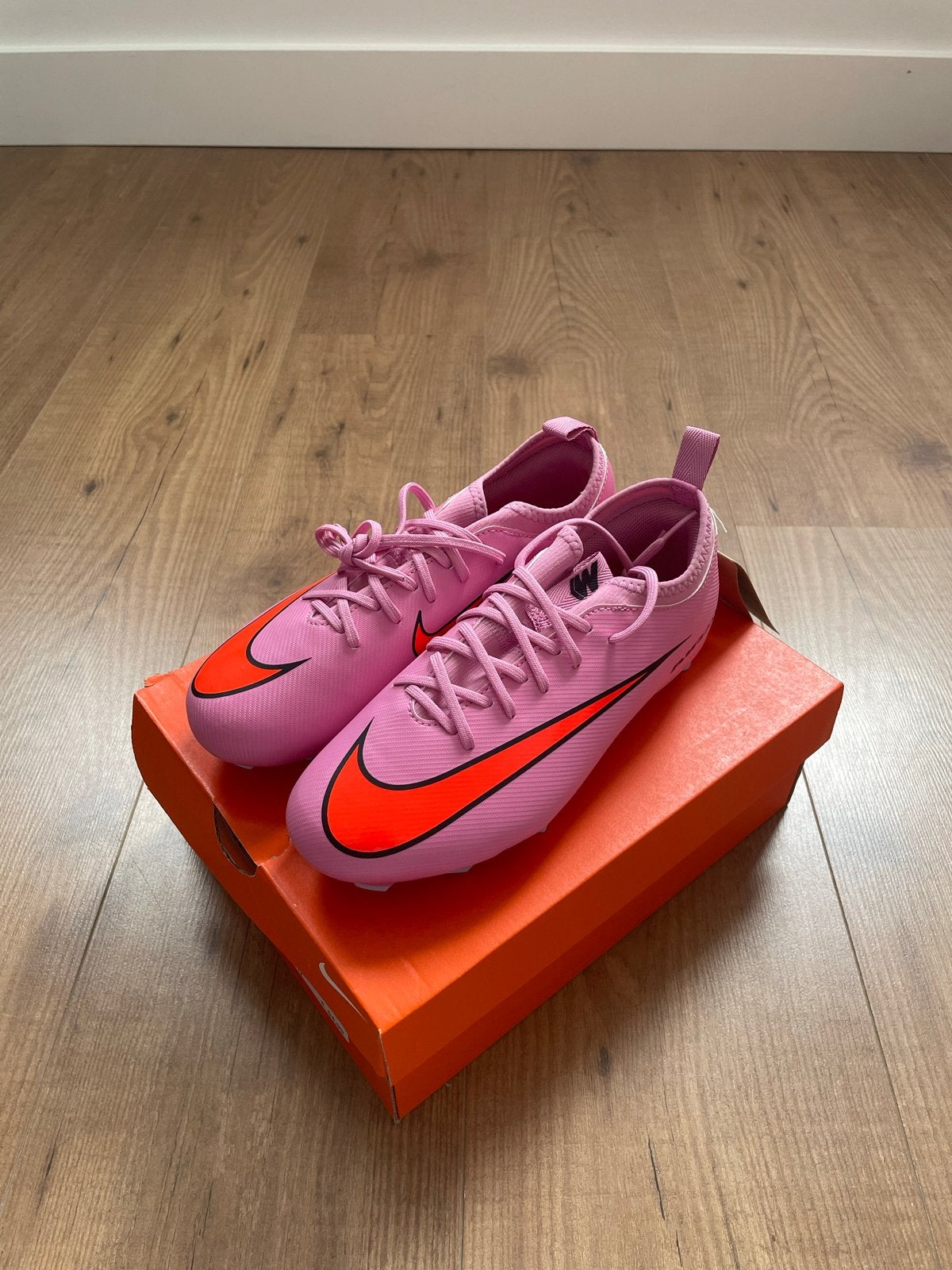 Nike Jr. Zoom Vapor 15 Academy FG/MG voetbalschoenen, Ophalen of Verzenden, Nieuw, Schoenen