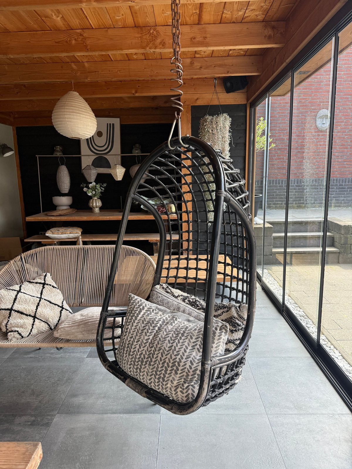 Schommelstoel zwart met ketting ., Tuin en Terras, Hangmatten, Verzenden, Gebruikt, Eenpersoons