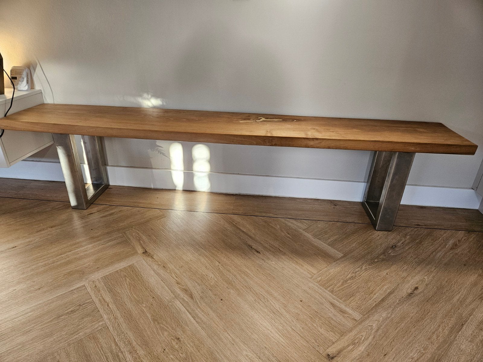 Robinia Houten Bankje met RVS Onderpoten - Eettafelbank, Ophalen, Gebruikt, Bruin, Eén