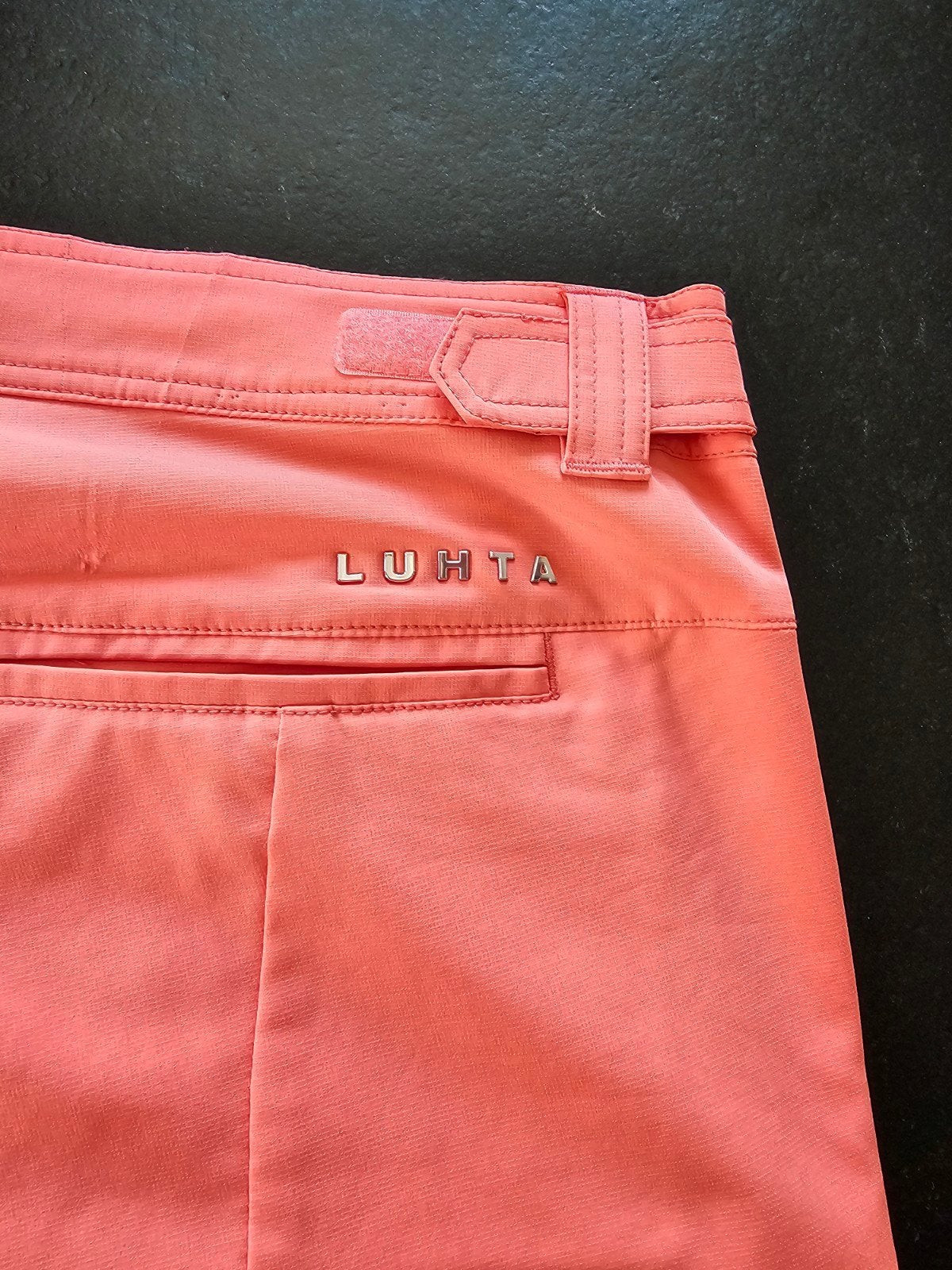 TE KOOP ZGAN LUTHA ESPHOLM KORTE BROEK MAAT 38, Ophalen of Verzenden, Zo goed als nieuw