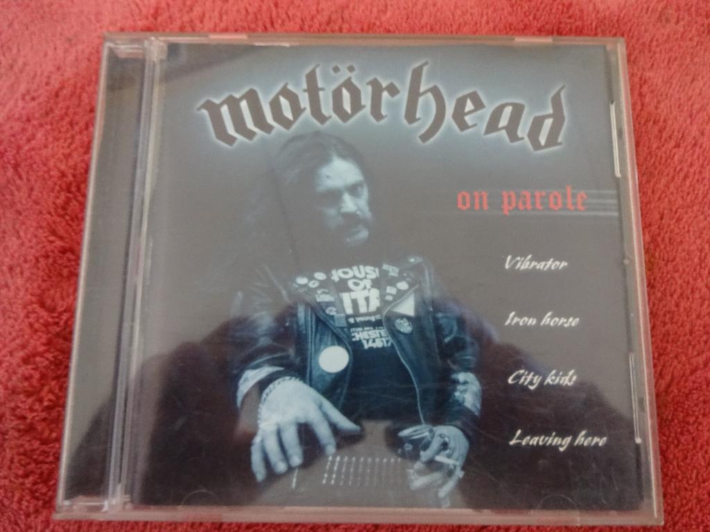 CD Motörhead – On Parole , SI 901611, Cd's en Dvd's, Cd's | Hardrock en Metal, Gebruikt, Ophalen of Verzenden