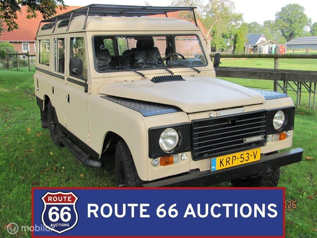 Land Rover Santana 109 Super | 1983 | Route 66 Auctions, Auto's, Land Rover, Overige carrosserieën, Zwart, Bedrijf