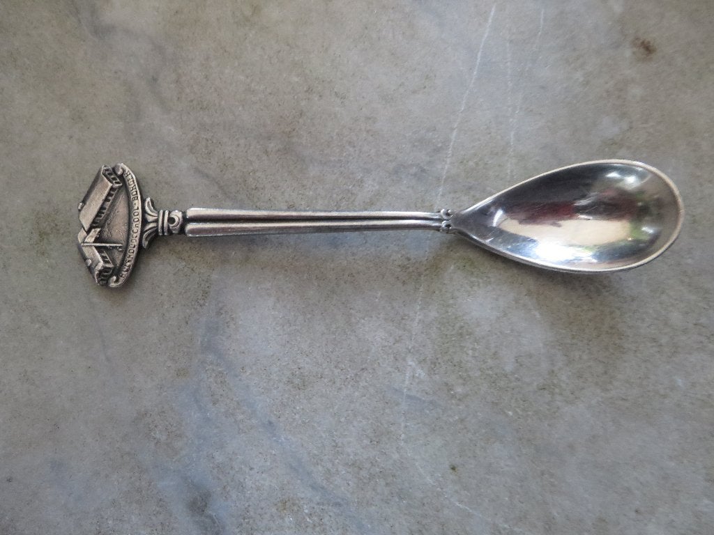 Oude Begeer theelepel huishoudschool Borger Drenthe souvenir, Antiek en Kunst, Antiek | Bestek, Ophalen of Verzenden