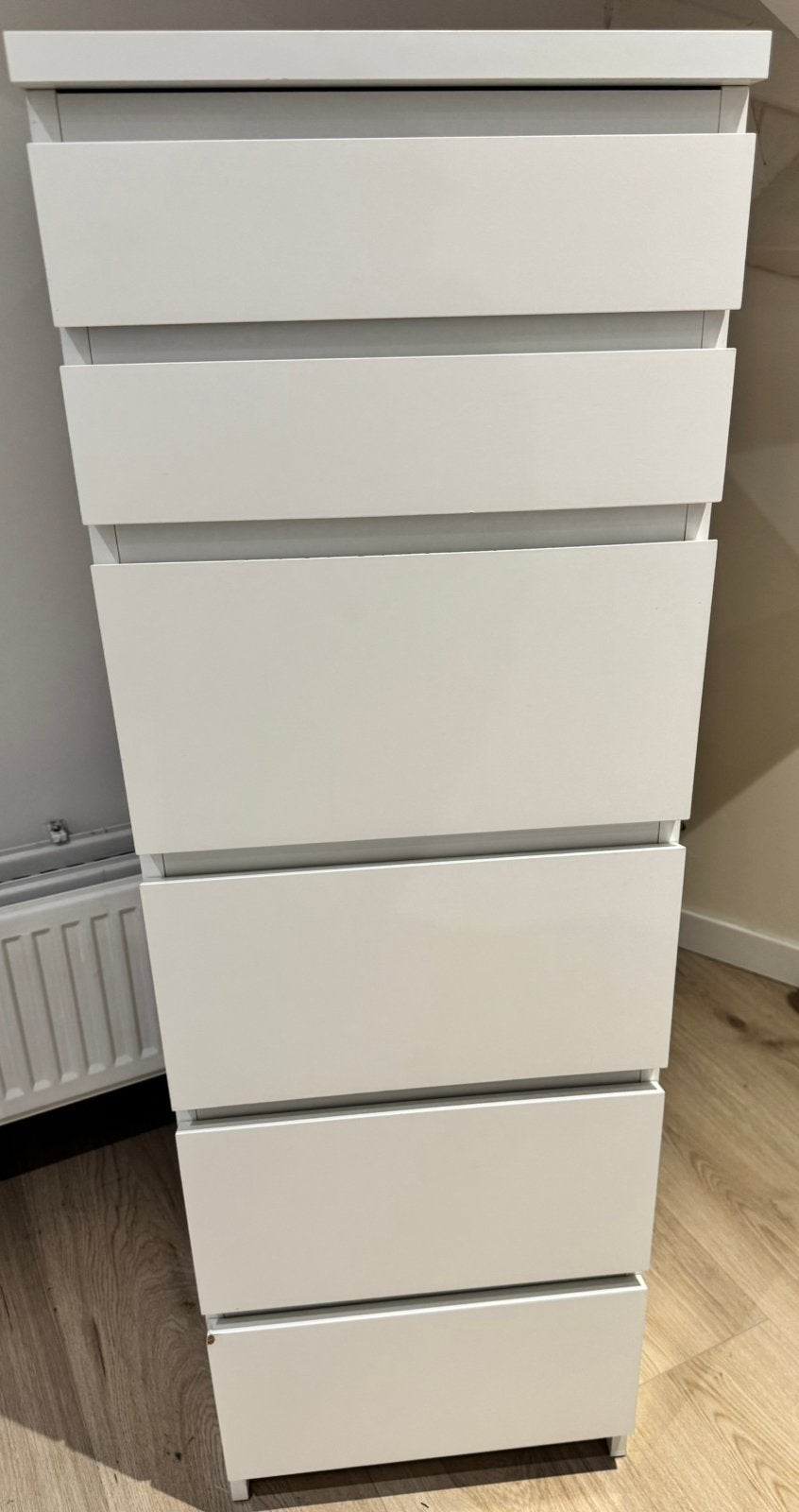 Malm kast met spiegel WIT, Ophalen, Minder dan 50 cm, 5 laden of meer, Zo goed als nieuw