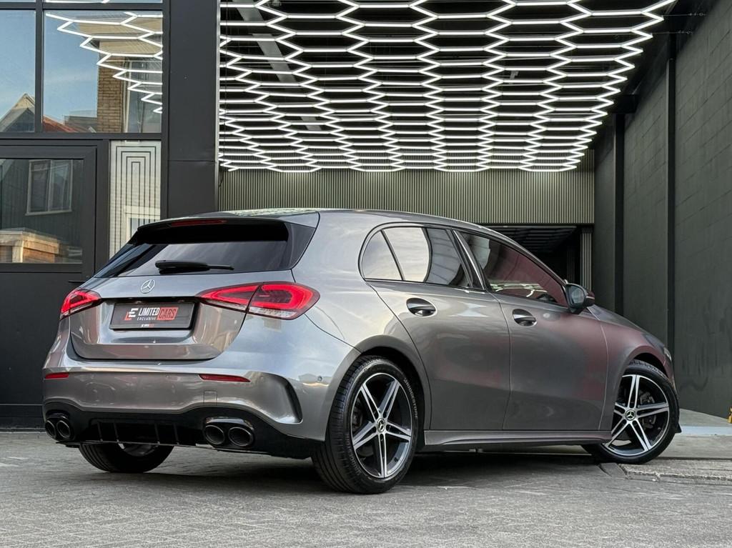 Mercedes A-klasse 220 AMG A45 Pakket | Ambient | Camera |, Auto's, Mercedes-Benz, Gebruikt, Zwart, Alcantara, Bedrijf