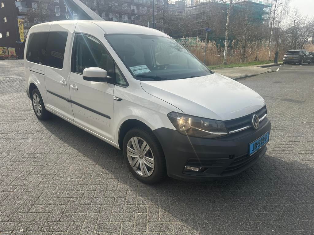 Volkswagen Caddy 2.0 TDI 75KW Maxi Combi 2016 rolstoel auto, Auto's, Bestelauto's, Particulier, Aangepast voor mindervaliden, ABS