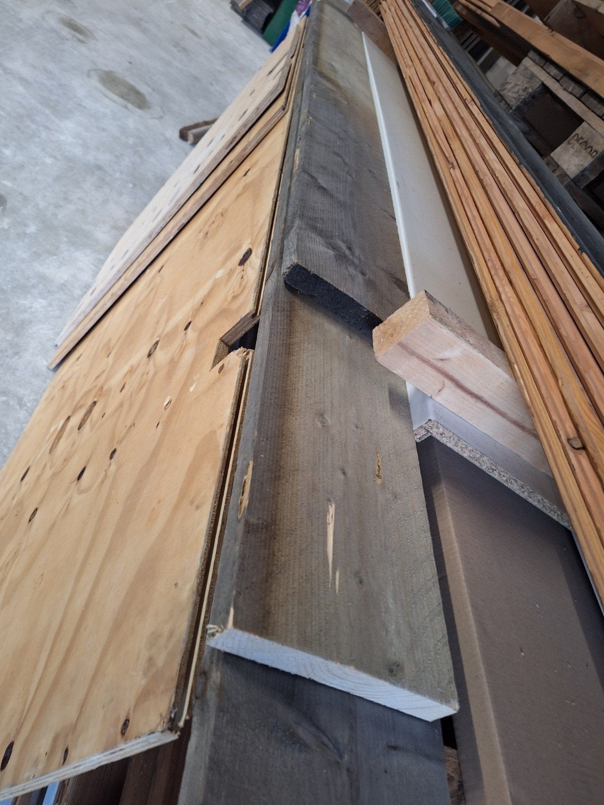 Vuren planken behandeld  190 x28 mm, Ophalen, 250 cm of meer, Planken