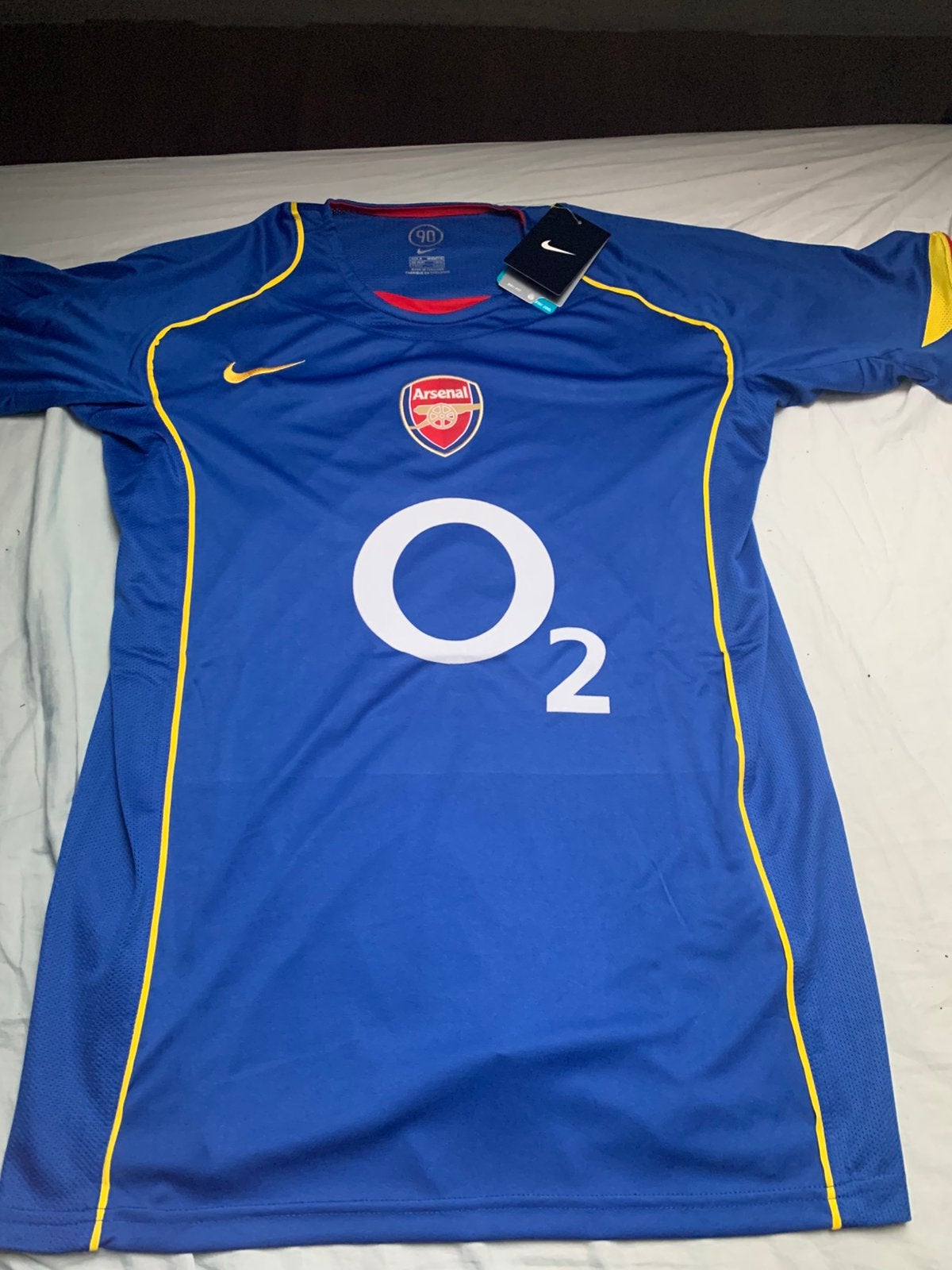 Arsenal retro shirt, Sport en Fitness, Voetbal, Maat M, Verzenden, Zo goed als nieuw, Shirt