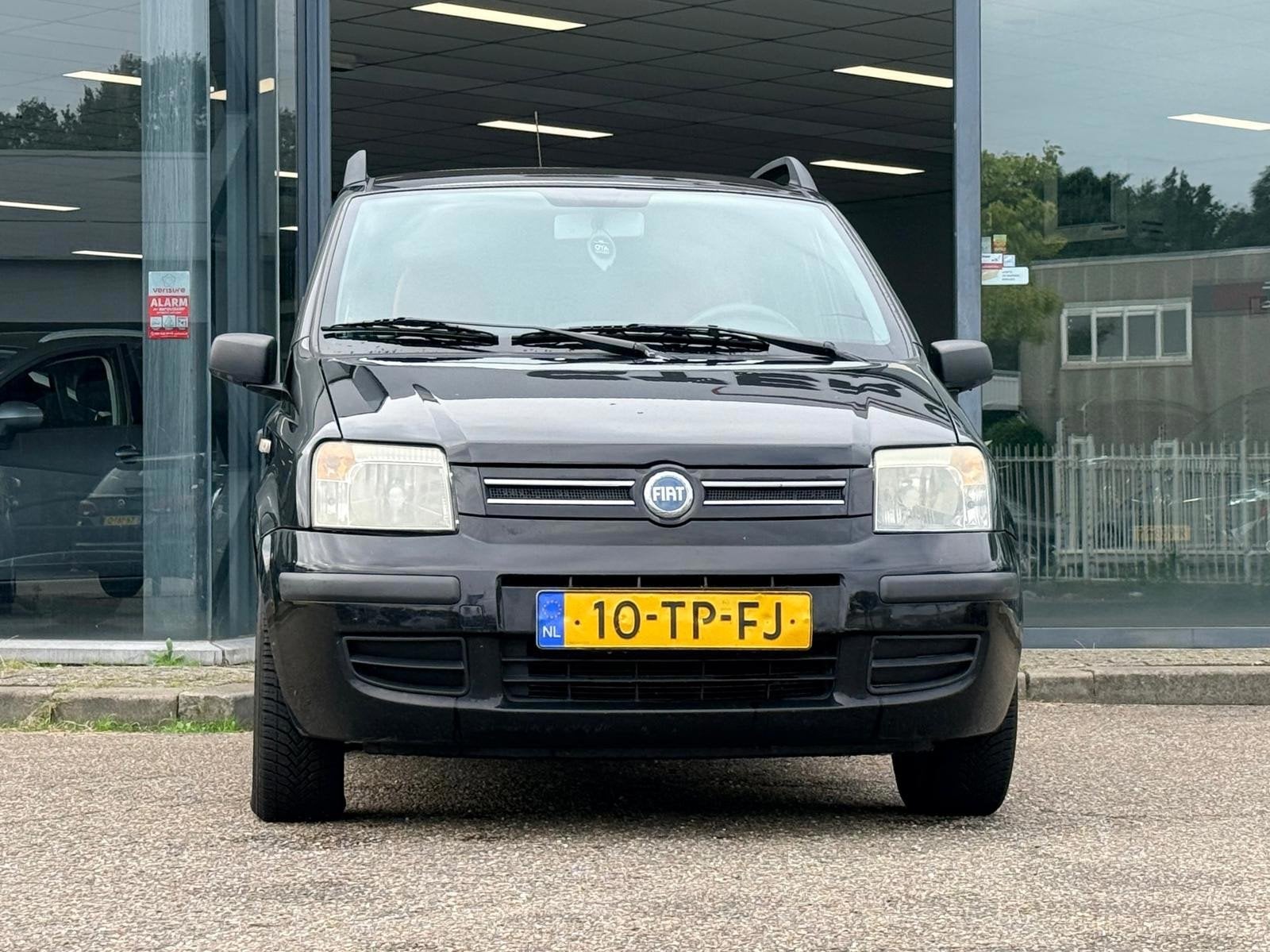 Fiat Panda 1.2 Emotion|Automaat|Airco|NAP|APK, Gebruikt, 840 kg, Zwart, Origineel Nederlands