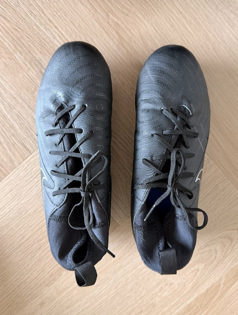 voetbalschoenen Nike Phantom luna maat 38,5, Sport en Fitness, Voetbal, Ophalen, Schoenen, Zo goed als nieuw, Maat S