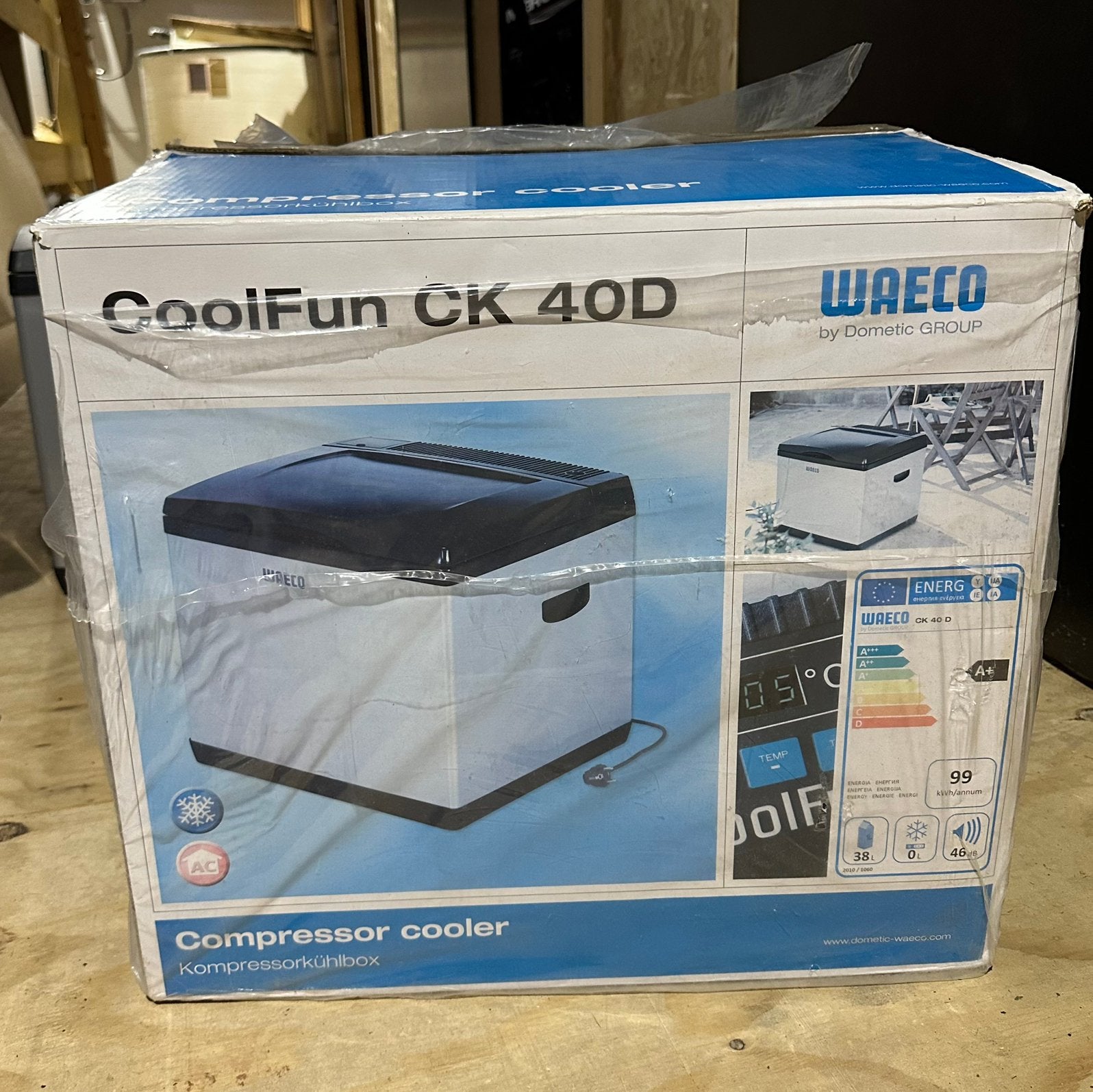 Waeco CoolFun CK40D koelbox (compressor), Ophalen of Verzenden, Zo goed als nieuw, Compressor