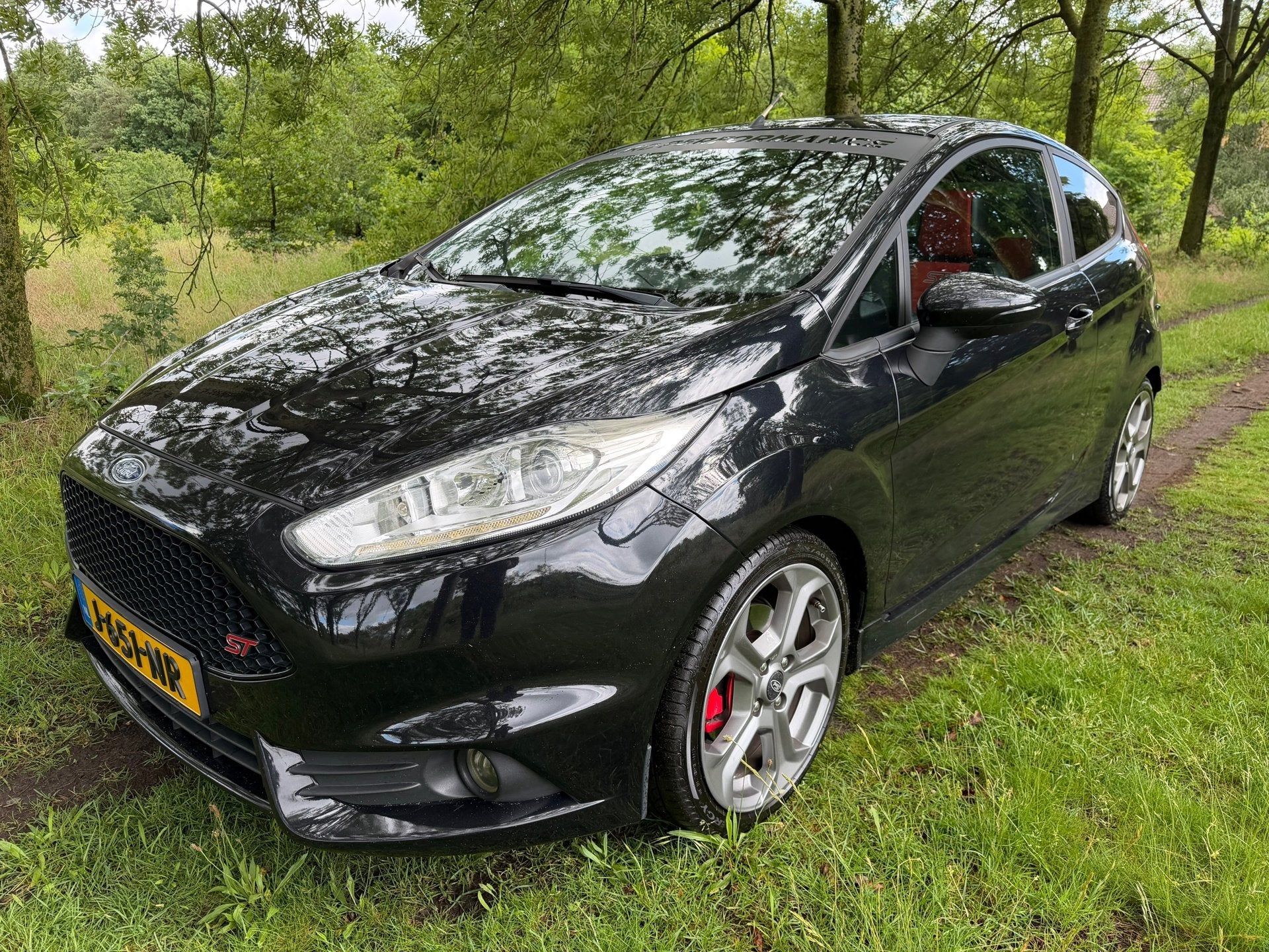 Ford Fiesta 1.6 ST2 Origneel, Recaro, Camera, Recent nieuwe, Voorwielaandrijving, 1063 kg, Gebruikt, 4 cilinders