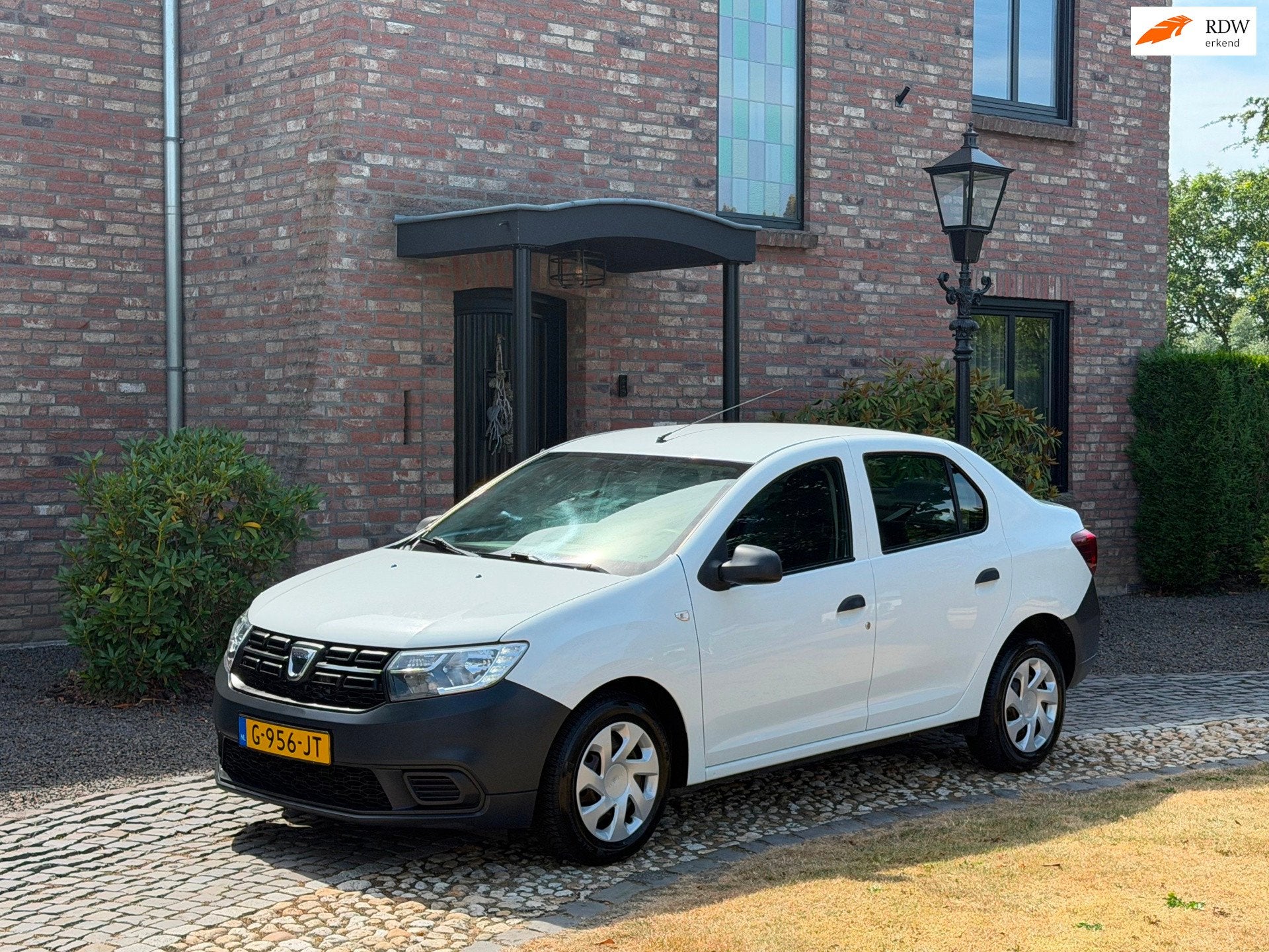 Dacia Logan 1.0 SCe 4-drs sedan 54000km!, Auto's, Voorwielaandrijving, Stof, 948 kg, Handgeschakeld
