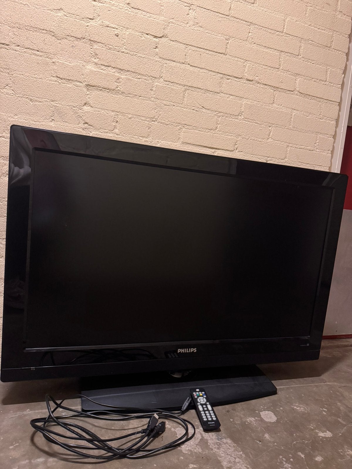 Tv philips 42 inch + afstandsbediening, Ophalen, Philips, 50 Hz, LCD