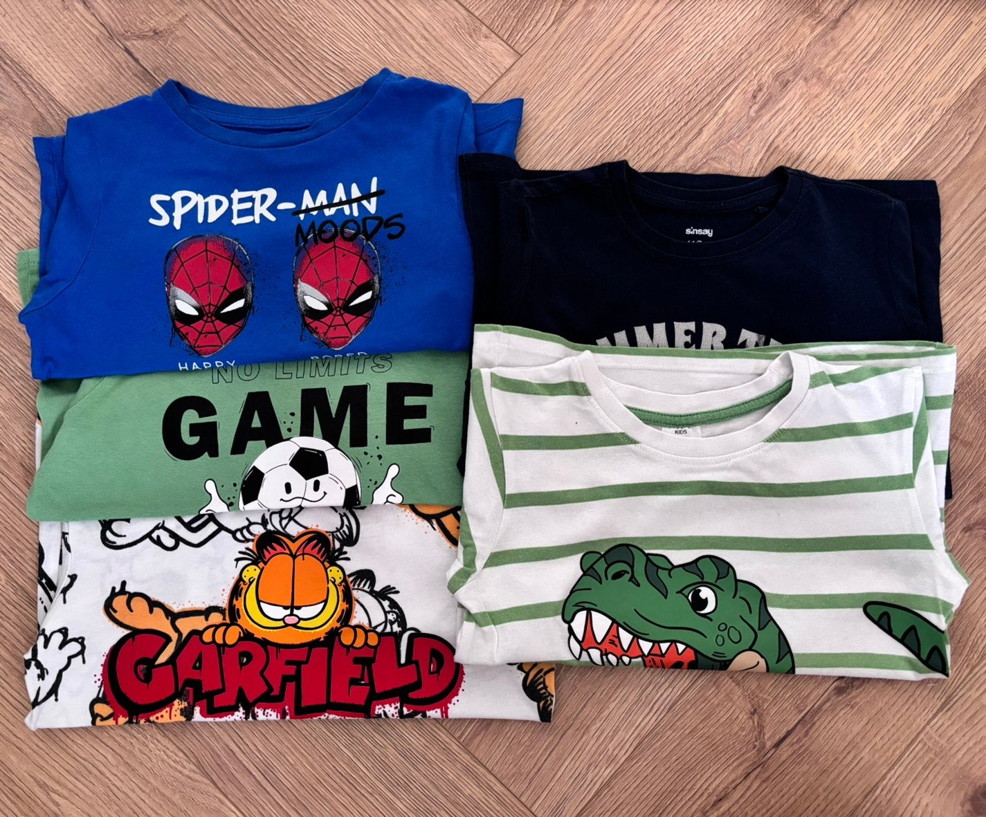 Set 5 stuks T-shirts voor jongens - maat 110 cm, Ophalen of Verzenden, Zo goed als nieuw, Jongen, Shirt of Longsleeve