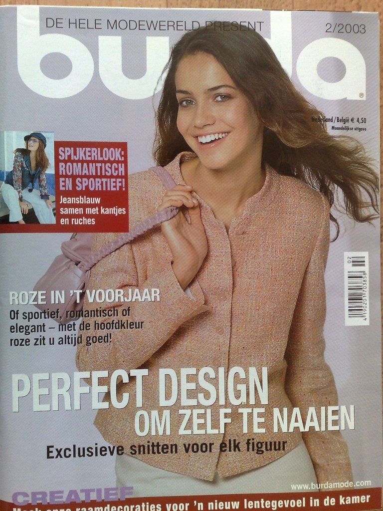 Burda februari nr. 2 / 2003 , o. a. communie kleren, Hobby en Vrije tijd, Verzenden, Zo goed als nieuw, Vrouw, Burda