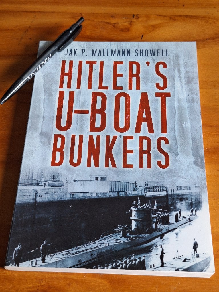 Hitler’s U-Boat Bunkers, Ophalen of Verzenden, Tweede Wereldoorlog, Zo goed als nieuw, Overige onderwerpen