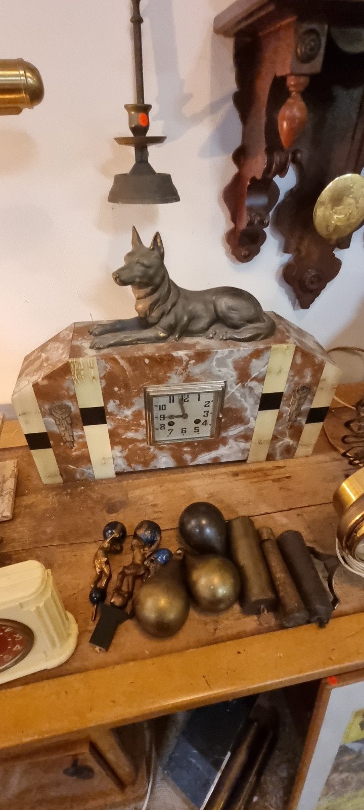 Antieke Franse Art Deco Schoorsteenklok met Hond, Ophalen