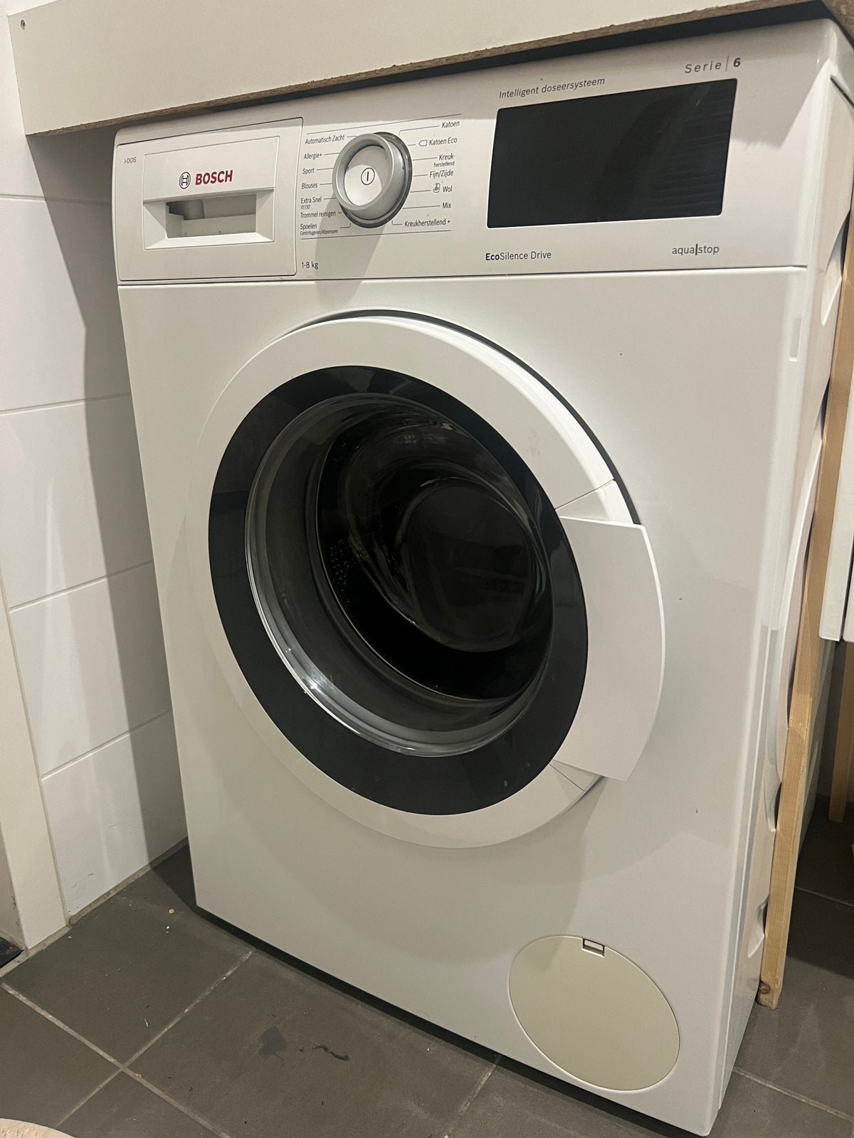 Bosch Serie 6 EcoSilence Drive i-Dose, Witgoed en Apparatuur, Wasmachines, Ophalen, Zo goed als nieuw, 1200 tot 1600 toeren, Minder dan 85 cm