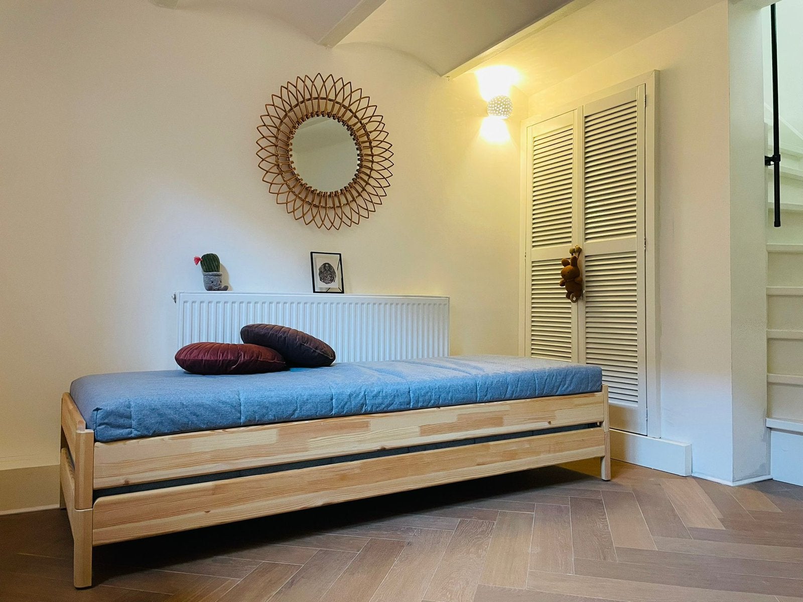Bed ikea utaker (let op 1 bed beschikbaar incl matras), Ophalen, Eenpersoons, Wit, Zo goed als nieuw