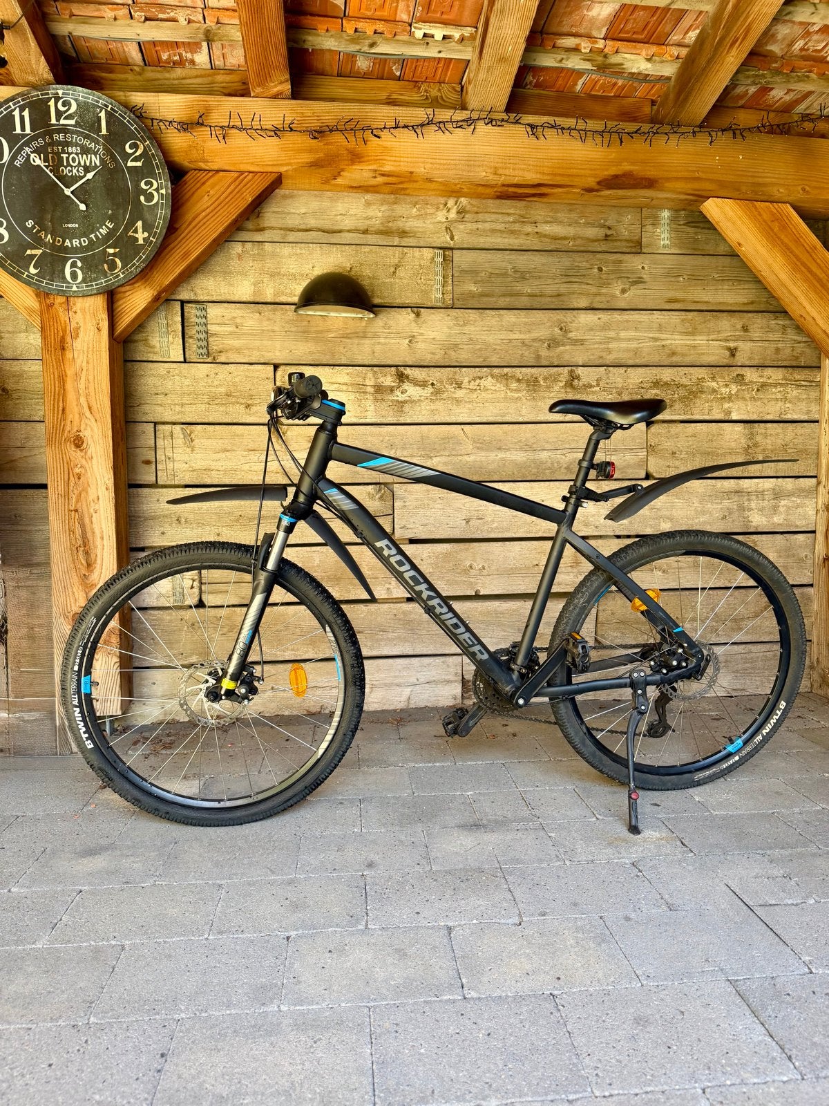Rockrider ST 520 MTB 27,5” – 24 versnellingen – zwart/blauw, Fietsen en Brommers, Gebruikt, Hardtail, Heren, Schijfrem