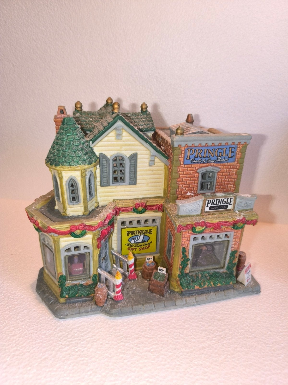 Lemax Pringles giftshop, Ophalen