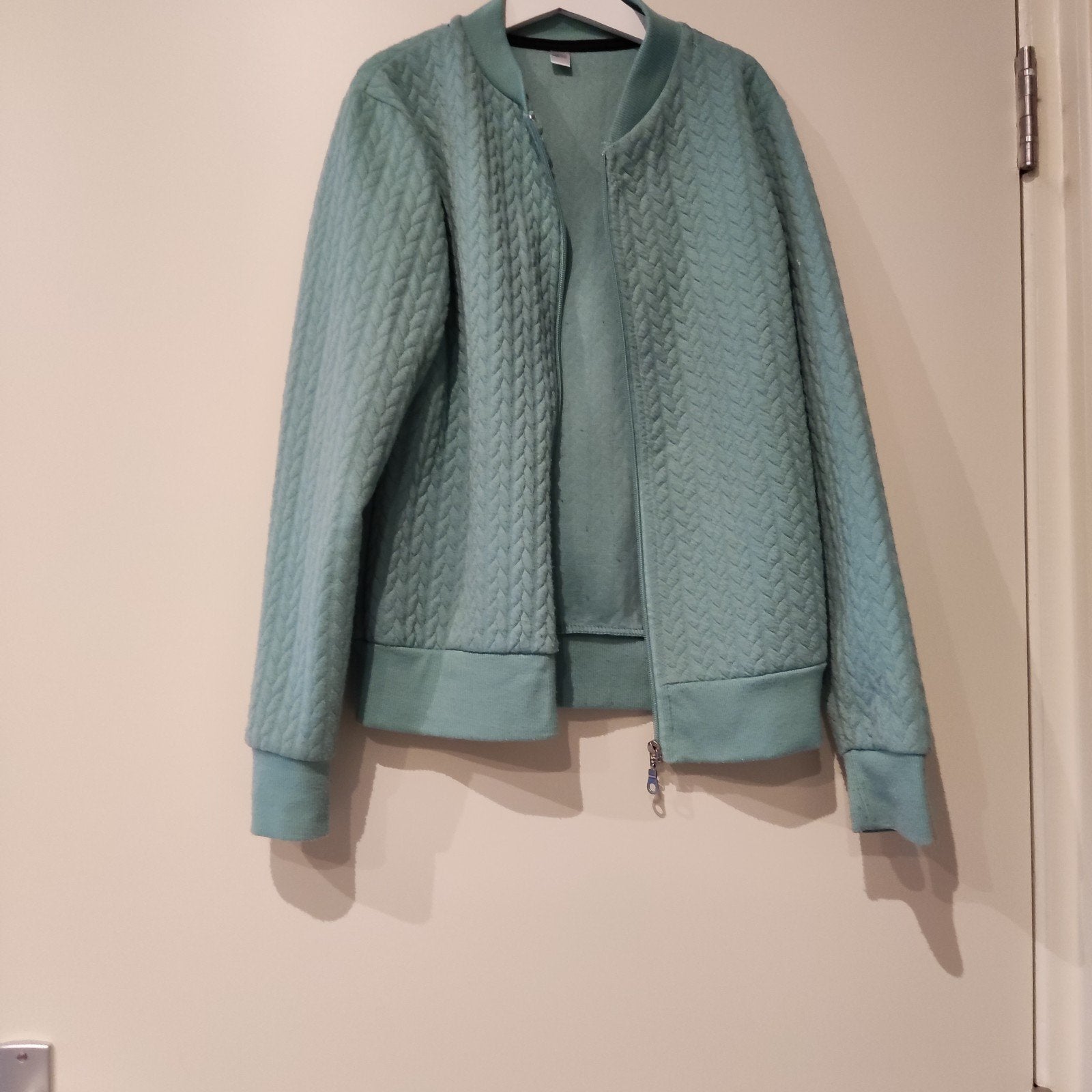Turquoise gewatteerd jasje maat 146/152, Jongen of Meisje, Ophalen of Verzenden, Zo goed als nieuw, Onbekend