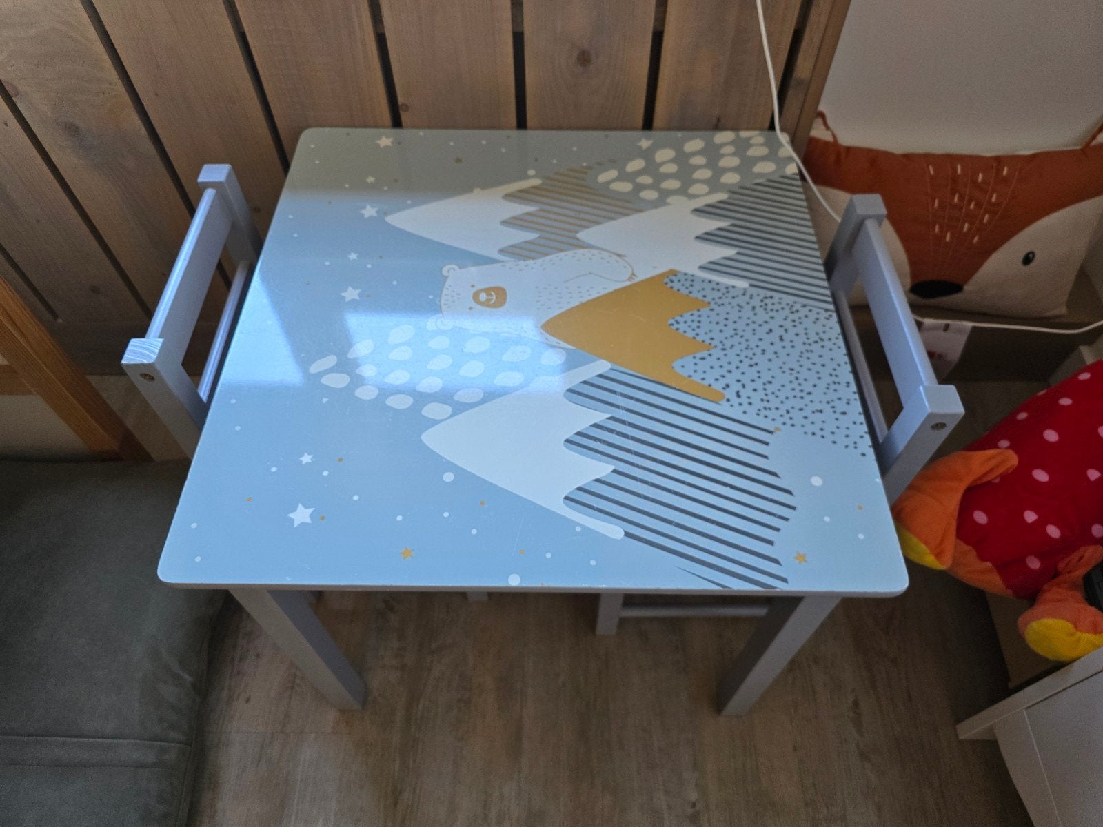 Tafeltje met twee stoeltjes., Ophalen, Gebruikt, Tafel(s) en Stoel(en)