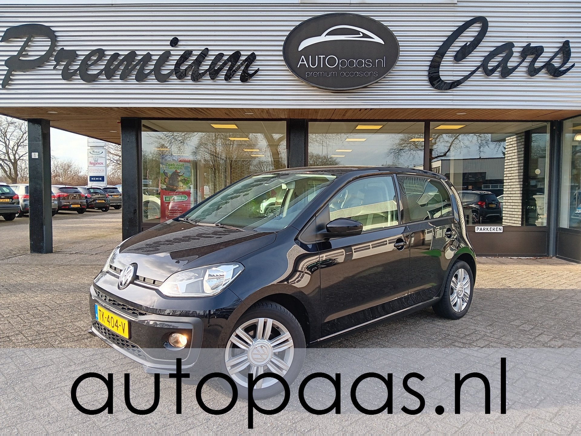 Volkswagen up! 1.0 BMT high up! AIRCO,CRUISE,CAMERA,PDC,LMV,, Voorwielaandrijving, Stof, Gebruikt, Zwart