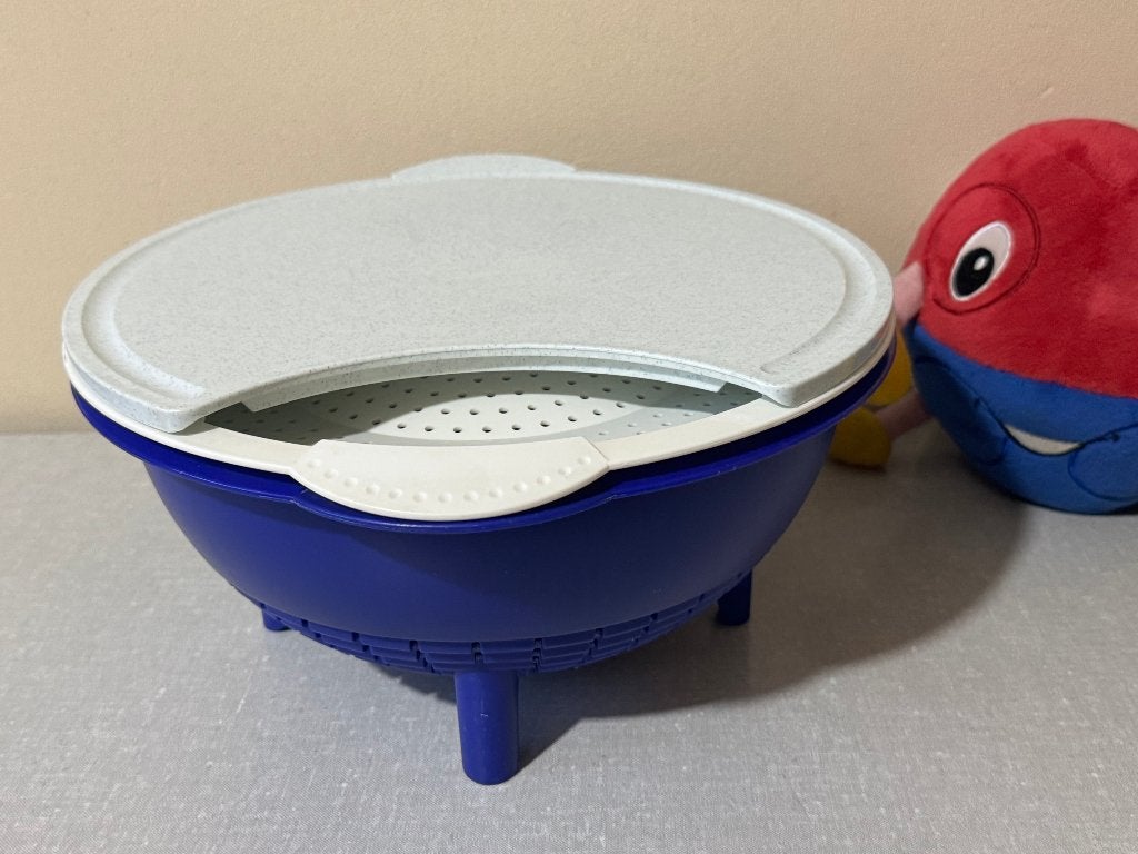 Z.G.A.N. groot vergiet met snijplank 3 delig TUPPERWARE, Blauw, Overige typen, Ophalen of Verzenden, Zo goed als nieuw