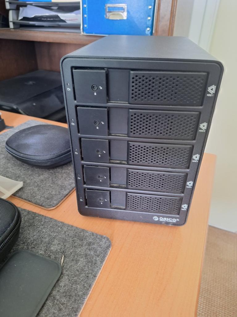 Orico 5-bay 3.5" HDD Externe Behuizing, Computers en Software, Harde schijven, Orico, Gebruikt, Server, HDD