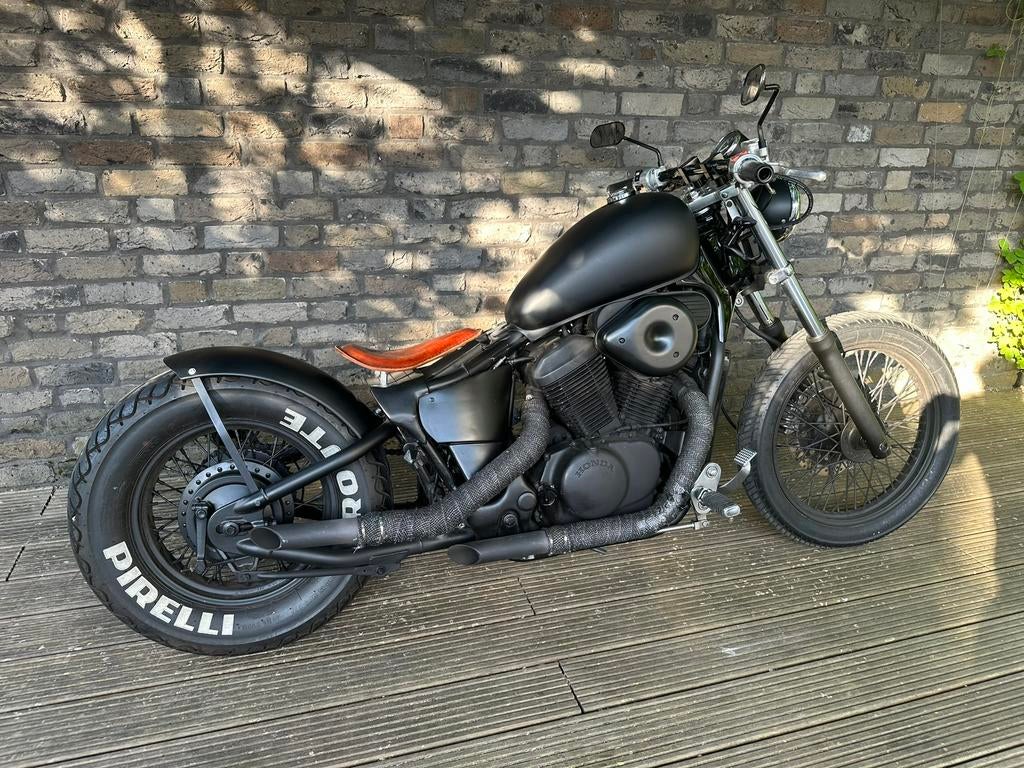 Zeer nette - Honda Shadow Bobber - van NL Bobbers, 2 cilinders, Occasion, Chopper, Particulier