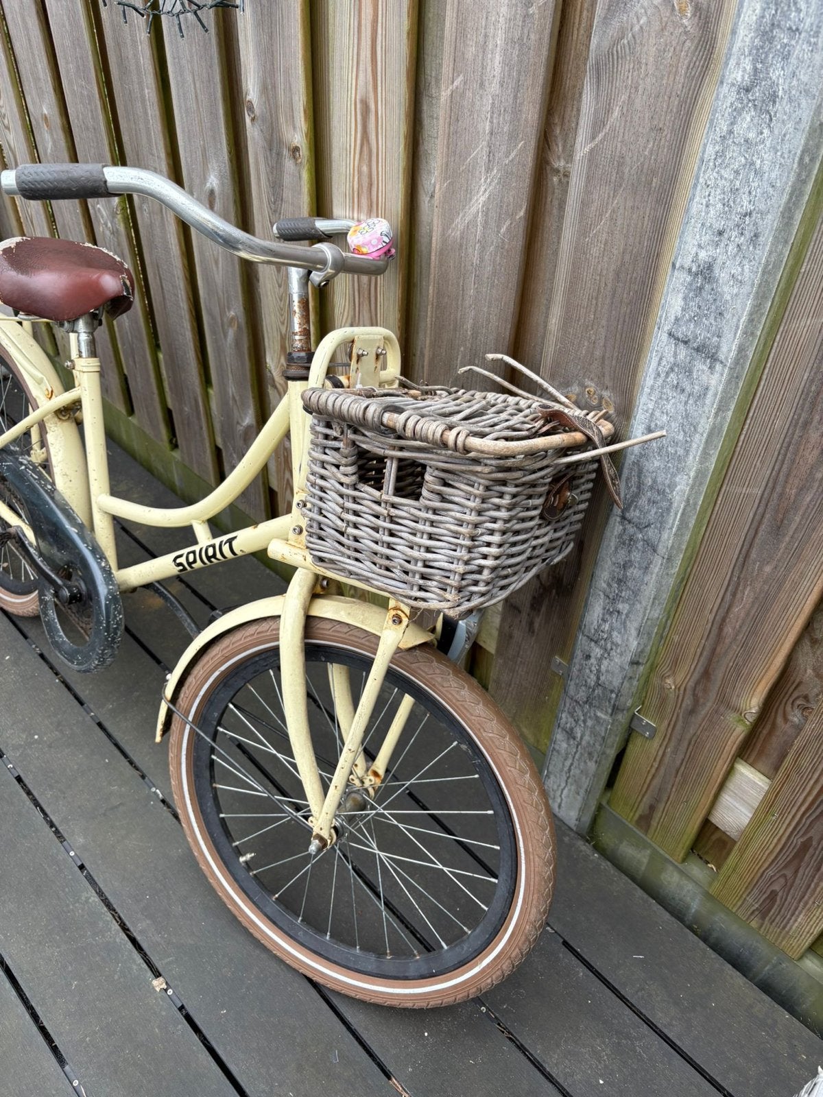 Spirit kinderfiets met mandje - 20 inch, Ophalen of Verzenden, Gebruikt, Terugtraprem, 16 tot 20 inch