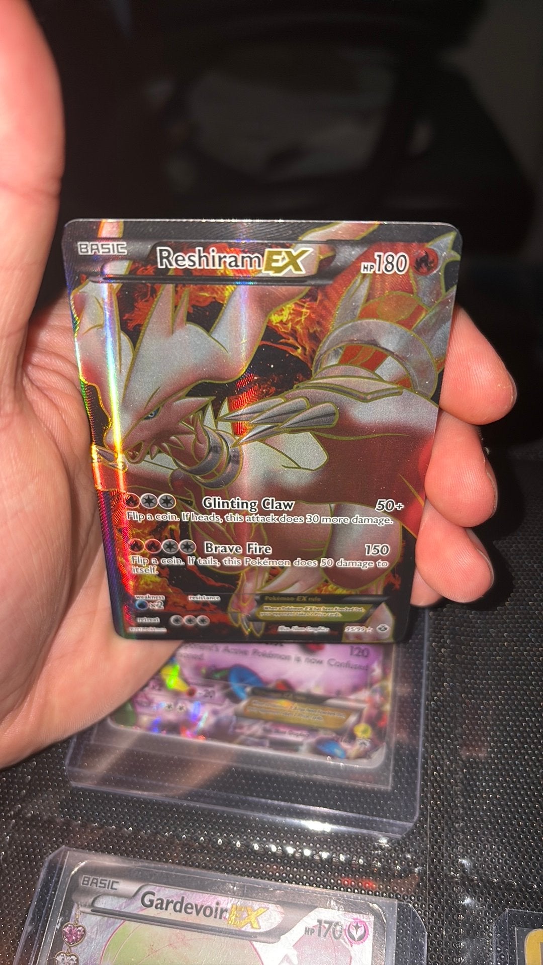 Reshiram ex (195 full art), Ophalen of Verzenden, Zo goed als nieuw