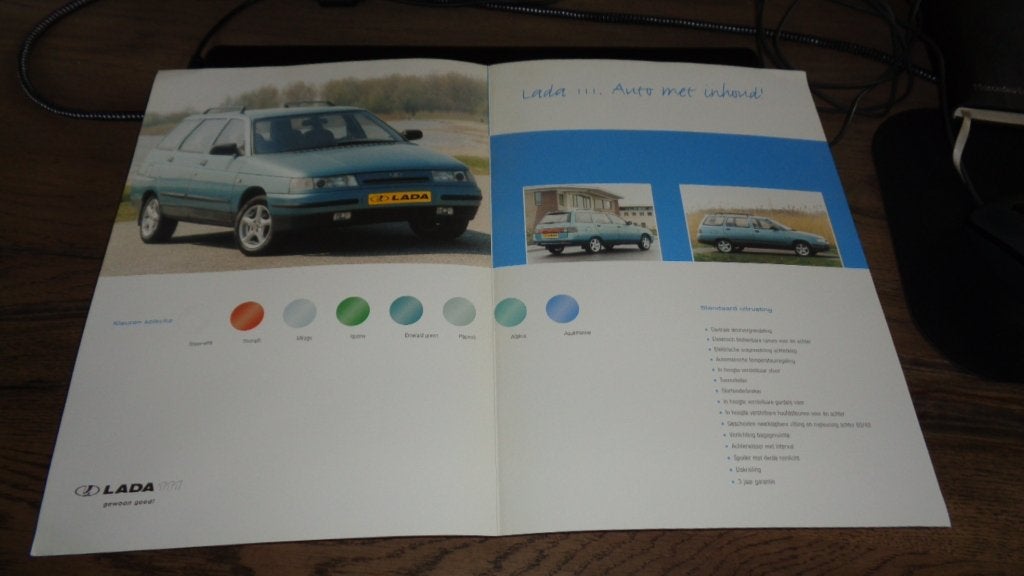 Folder LADA 111, Boeken, Verzenden, Zo goed als nieuw, Overige merken