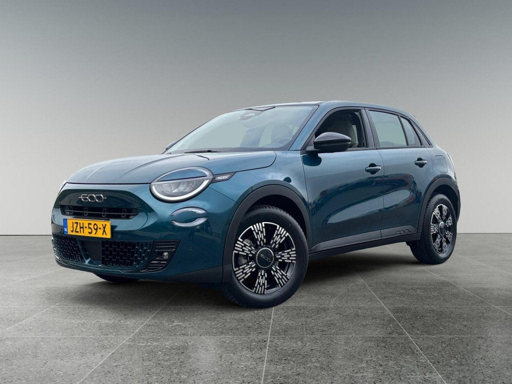 Fiat 600 La Prima 1.2 Hybrid 145pk | ALL-SEASON BANDEN | CAM, Auto's, Fiat, Automaat, 145 pk, Gebruikt, 1199 cc