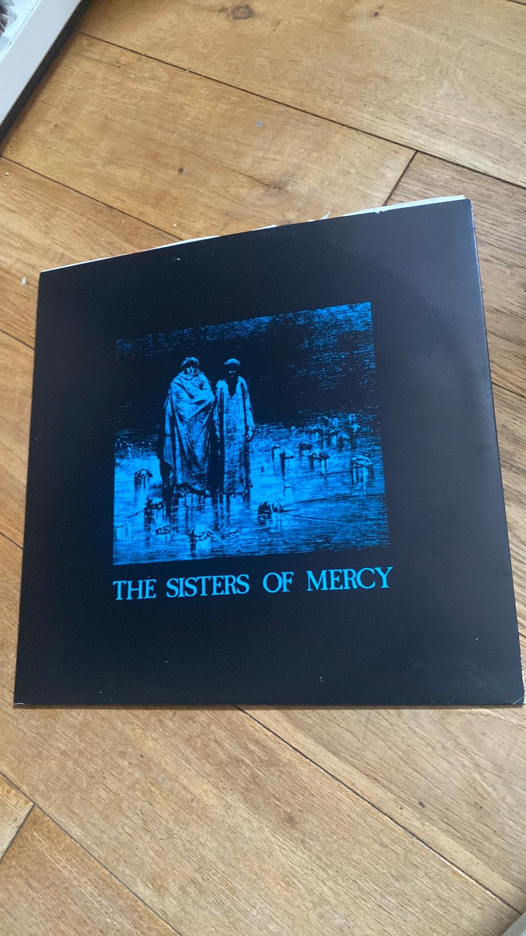 45 rpm maxi single the sisters of mercy, body and soul, Ophalen of Verzenden, Zo goed als nieuw