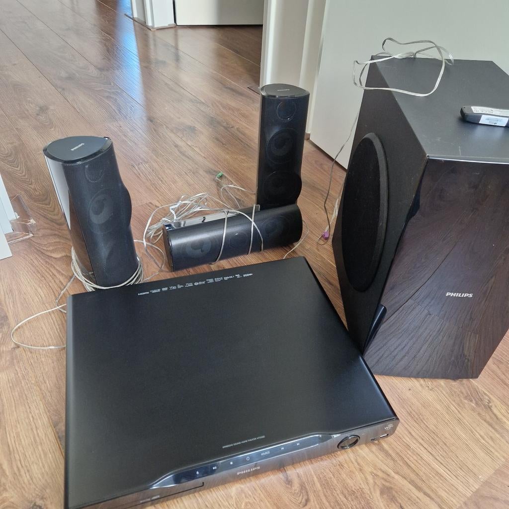 Philips home theater HTS5582 speakers+subwoofer, Ophalen, Philips, Soundbar, Blu-ray-speler