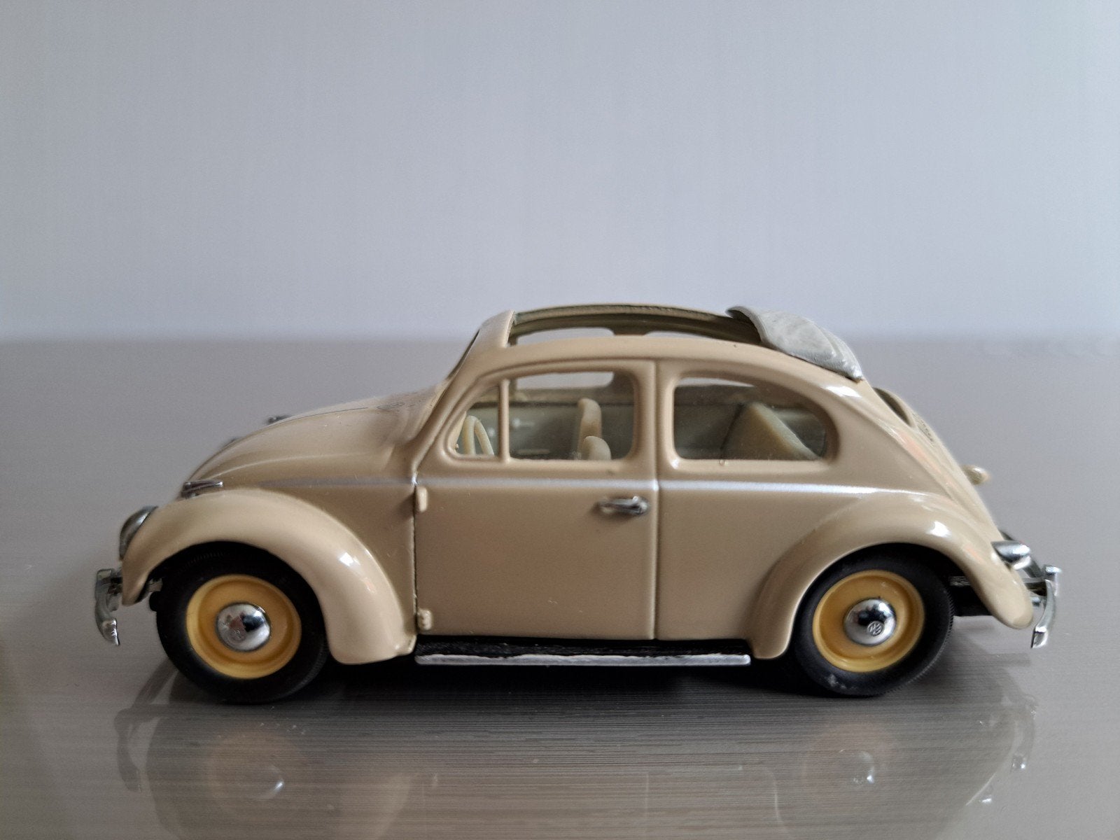 Volkswagen Kever met open dak 1959, 1:43, nieuw, Ophalen of Verzenden, Nieuw, Auto, Overige merken
