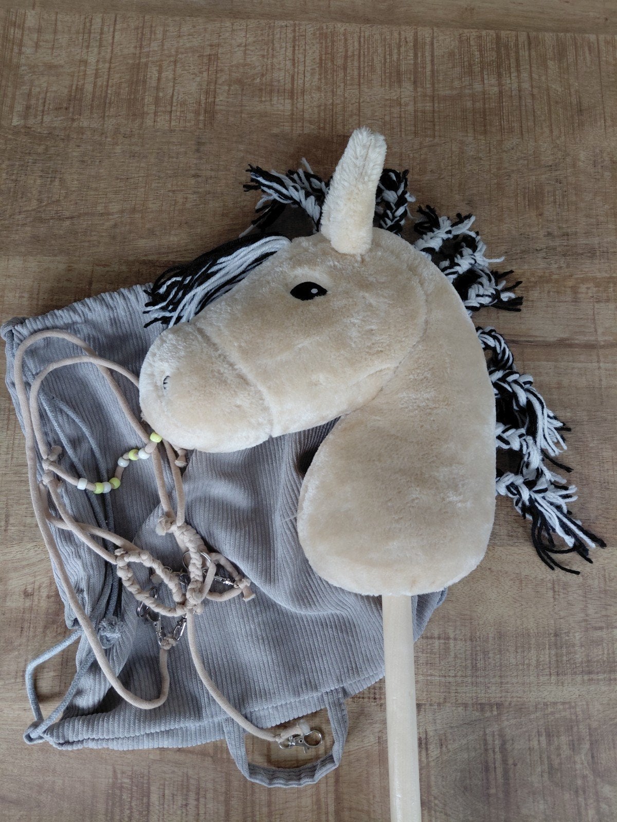 Hobby horse plus toebehoren per stuk, Ophalen of Verzenden, Zo goed als nieuw