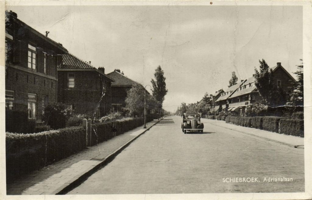 Schiebroek. Adrianalaan - B-keus - 1951 gelopen, Verzamelen, Ophalen of Verzenden, 1940 tot 1960, Gelopen, Noord-Brabant