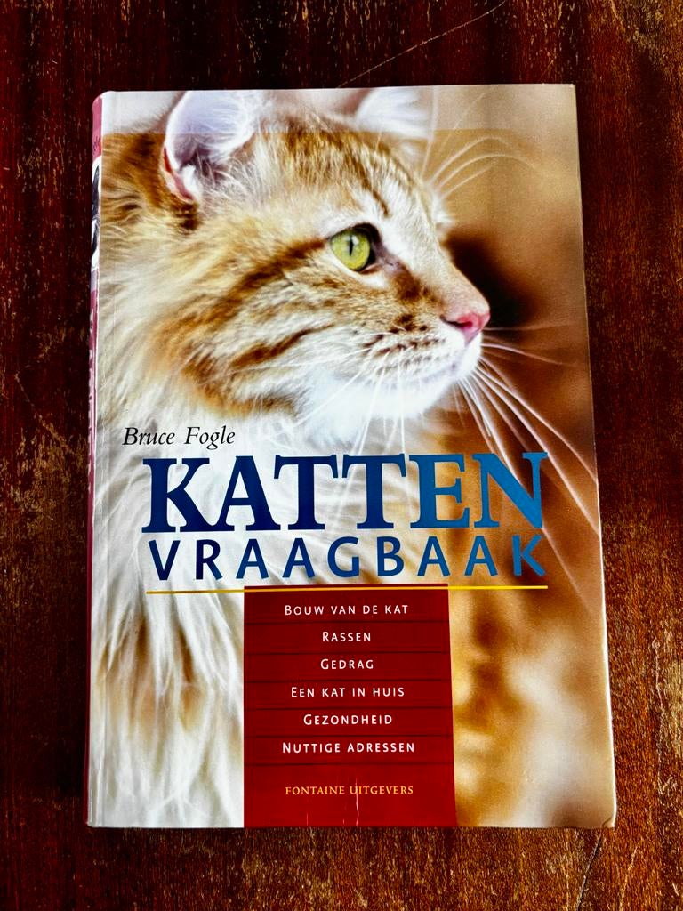 Katten Vraagbaak - Bruce Fogle - Alles over katten, Ophalen of Verzenden, Gelezen, Katten