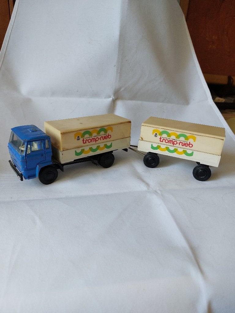 Lion car DAF 43 en 25, Hobby en Vrije tijd, Modelauto's | 1:43, Ophalen of Verzenden, Gebruikt, Bus of Vrachtwagen, Overige merken