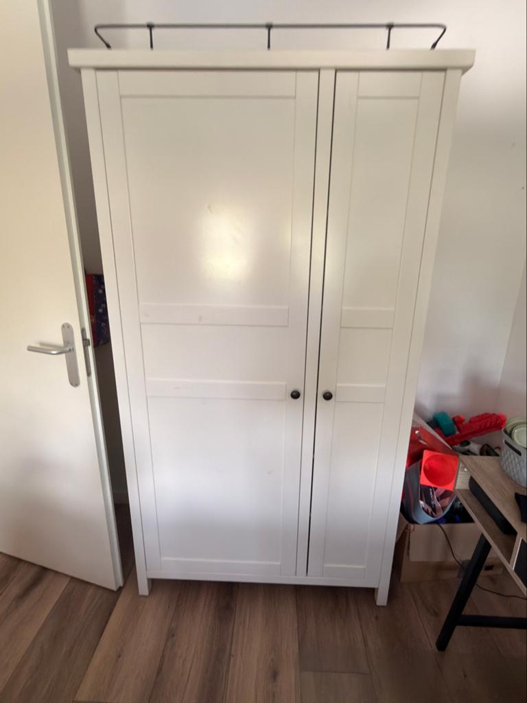 Hemnes Witte kledingkast met hang- en legruimte, Ophalen, Gebruikt, 50 tot 100 cm, 150 tot 200 cm