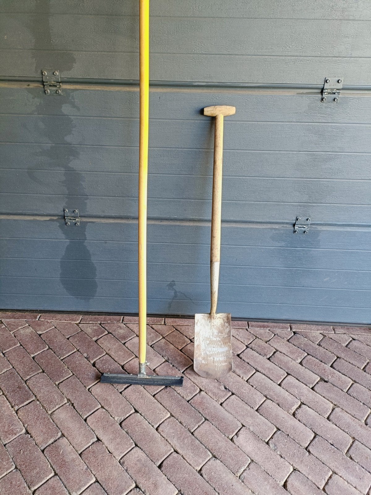 schop en trekker, Ophalen, Schop