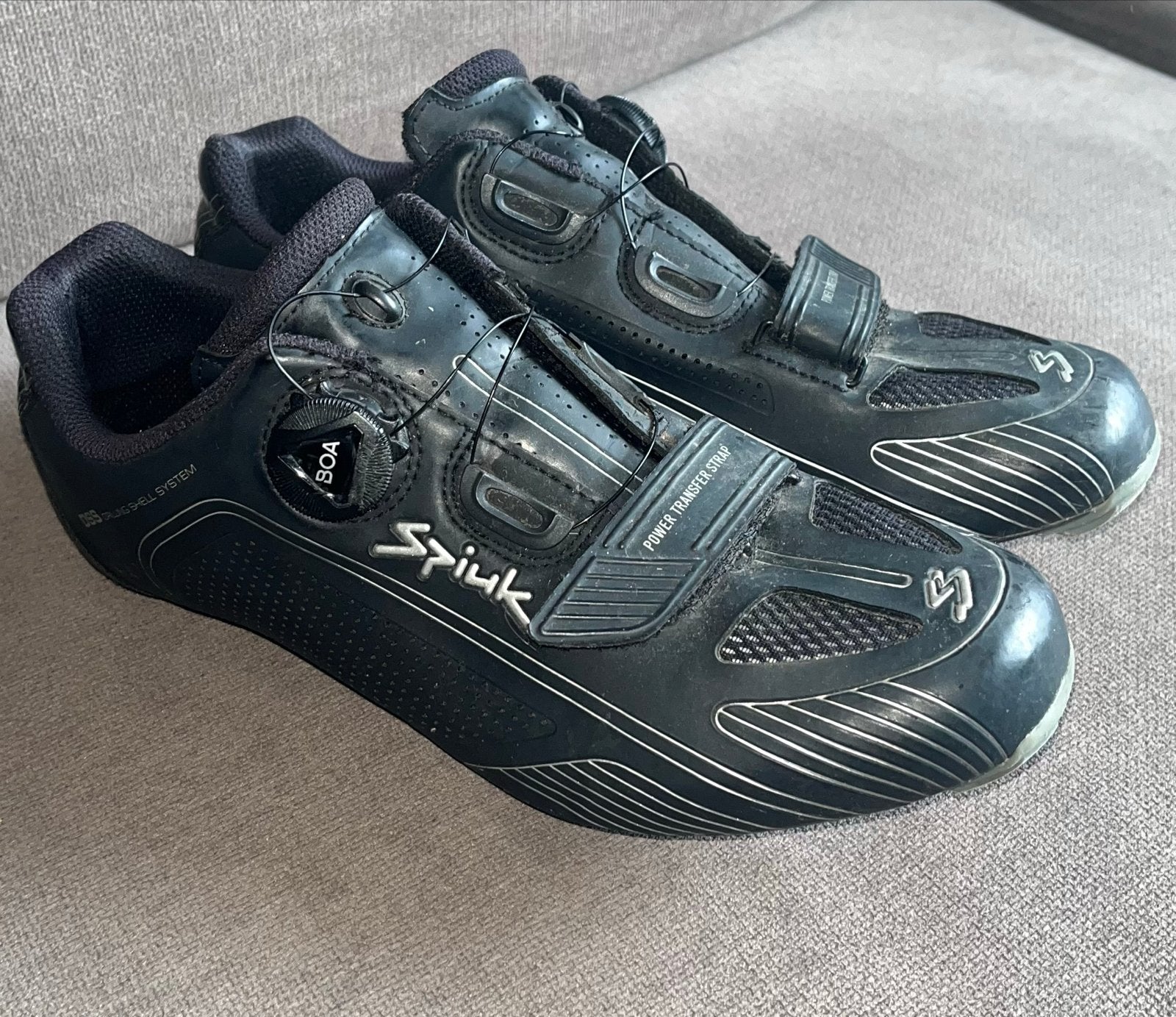 Spiuk Fietsschoenen maat 44 met zooltjes voor elk weer, Fietsen en Brommers, Fietsaccessoires | Fietskleding, Ophalen of Verzenden