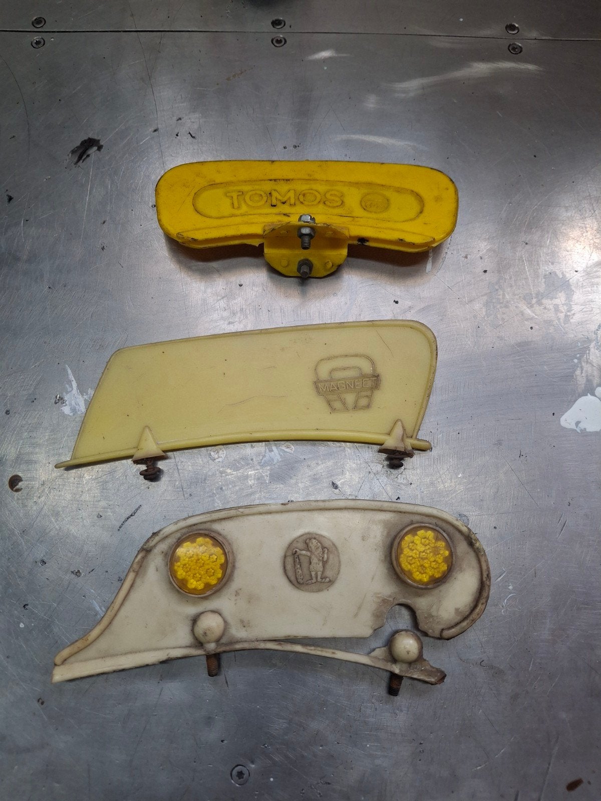 Gele plaatjes Batavus Magneet Tomos, Ophalen of Verzenden, Gebruikt, Overige typen, Batavus